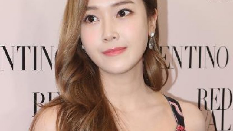 Jessica Jung – Körpermaße – Größe – Gewicht – Augenfarbe