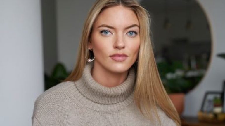 Marta Hunt – Körpermaße – Größe – Gewicht – Augenfarbe