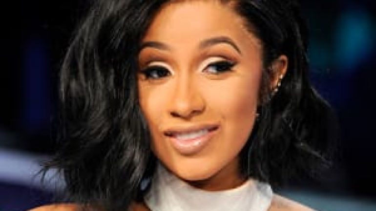 Cardi B – Maße – Größe – Gewicht – Augenfarbe