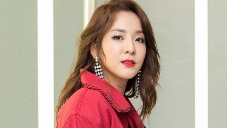 Sandara Park – Körpermaße – Größe – Gewicht – Augenfarbe