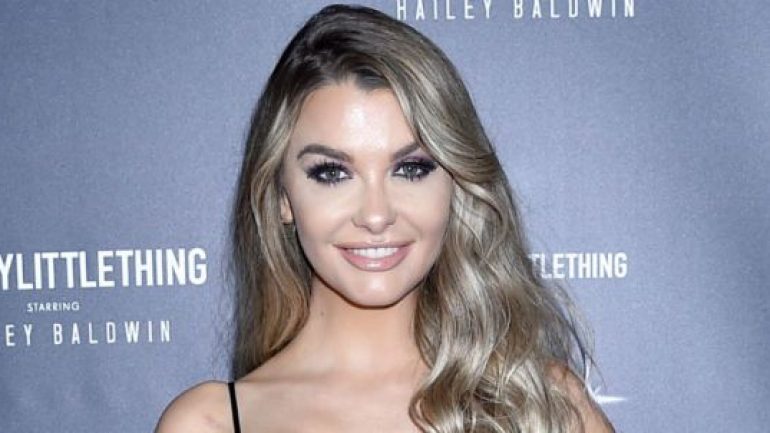 Emily Sears – Größe – Gewicht – Körpermaße – Augenfarbe