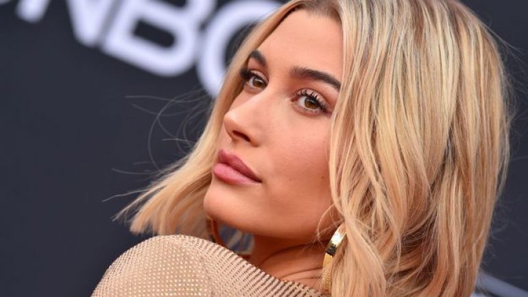 Hailey Bieber (Baldwin) – Größe – Gewicht – Körpermaße – Augenfarbe