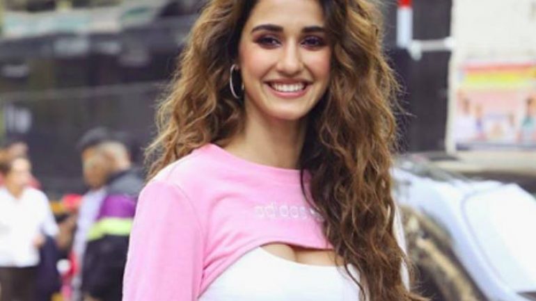 Disha Patani – Größe – Gewicht – Körpermaße – Augenfarbe – Wiki