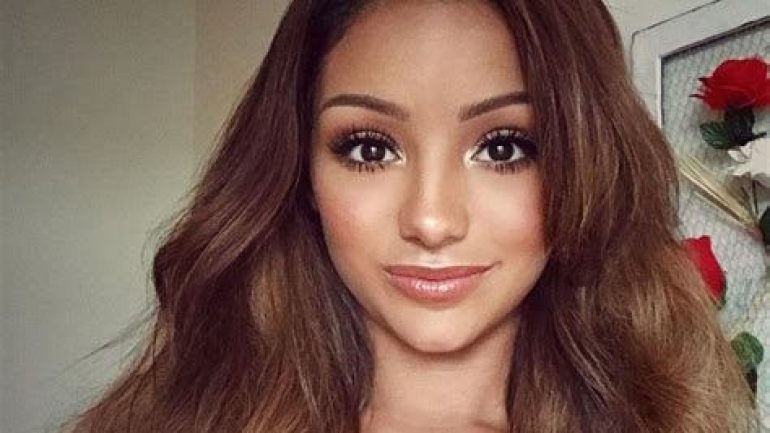 Melanie Iglesias – Größe – Gewicht – Körpermaße – Augenfarbe – Wiki