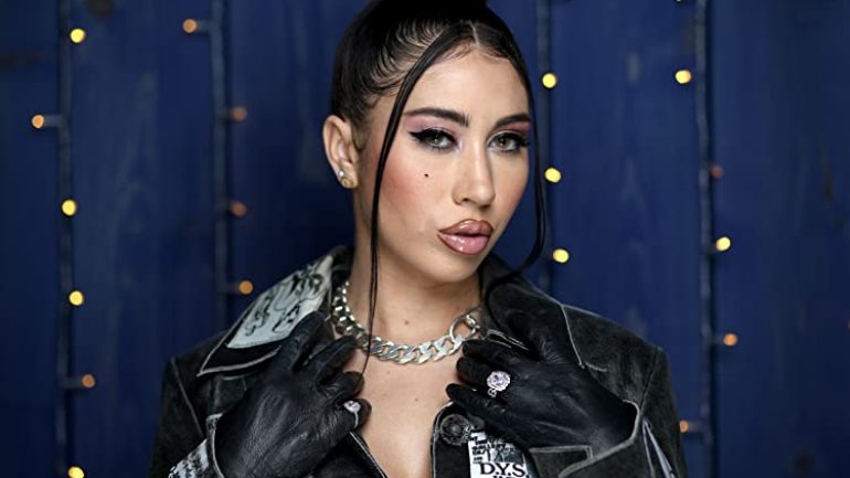 Kali Uchis – Größe – Gewicht – Körpermaße – Augenfarbe