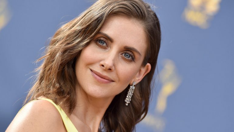 Alison Brie – Größe – Gewicht – Körpermaße – Augenfarbe – Wiki
