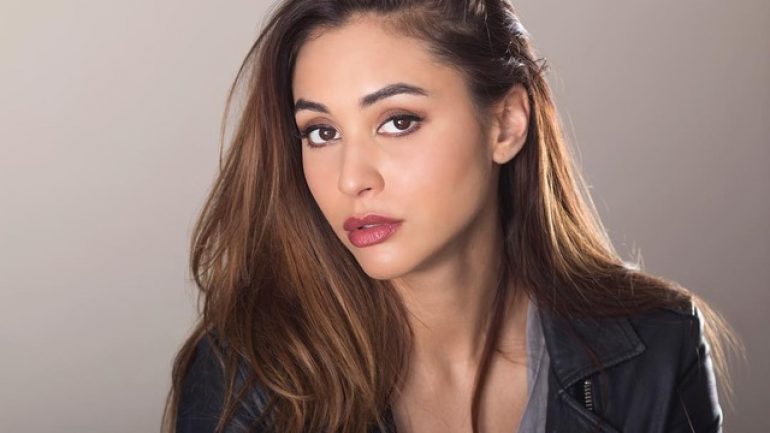 Lindsey Morgan – Größe – Gewicht – Körpermaße – Augenfarbe – Wiki