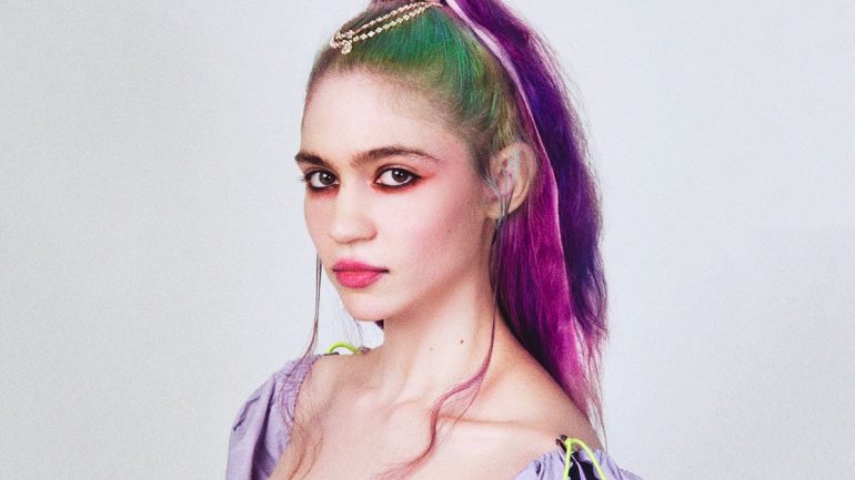Grimes – Größe – Gewicht – Körpermaße – Augenfarbe