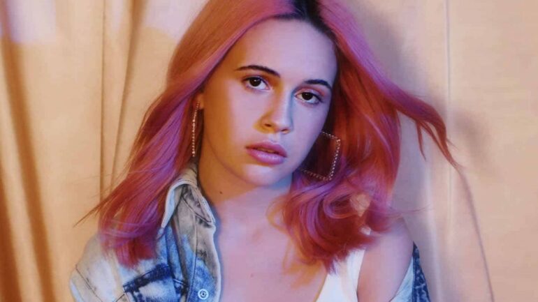 Bea Miller – Größe – Gewicht – Körpermaße – Augenfarbe