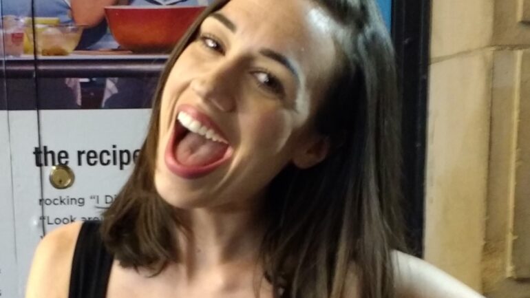 Colleen Ballinger – Größe – Gewicht – Körpermaße – Augenfarbe