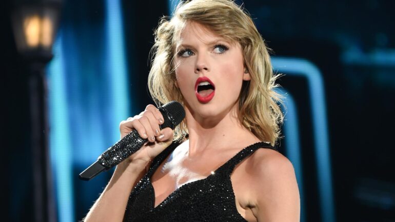 Taylor Swift Fakten, Biografie, Lieblingsfilm, Lieblingsfarbe, Freunde