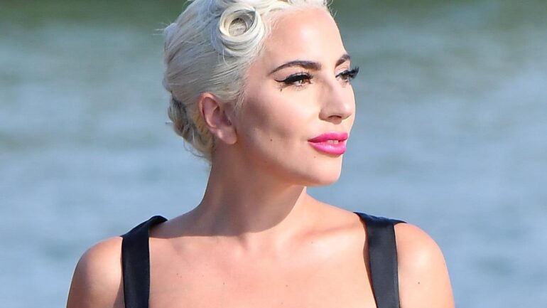 Lady Gaga Biografie, Fakten, Lieblingsfilm, Lieblingsfarbe, Freund