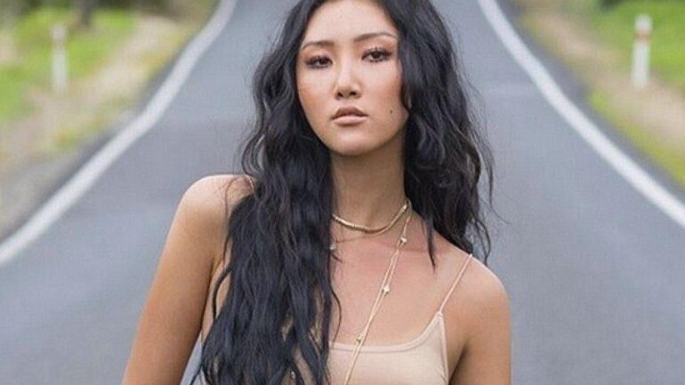 Hwasa Größe – Gewicht – Maße – Augenfarbe – Haarfarbe