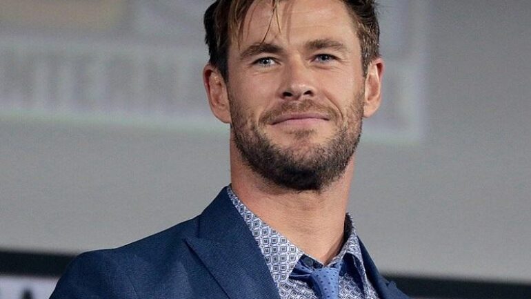 Chris Hemsworth Größe – Gewicht – Maße – Augenfarbe – Haarfarbe