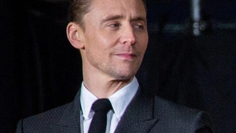 Tom Hiddleston Größe – Gewicht – Maße – Augenfarbe – Haarfarbe